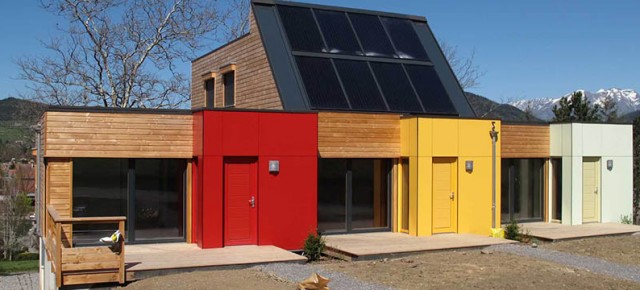Ensemble de 3 logements sociaux BBC